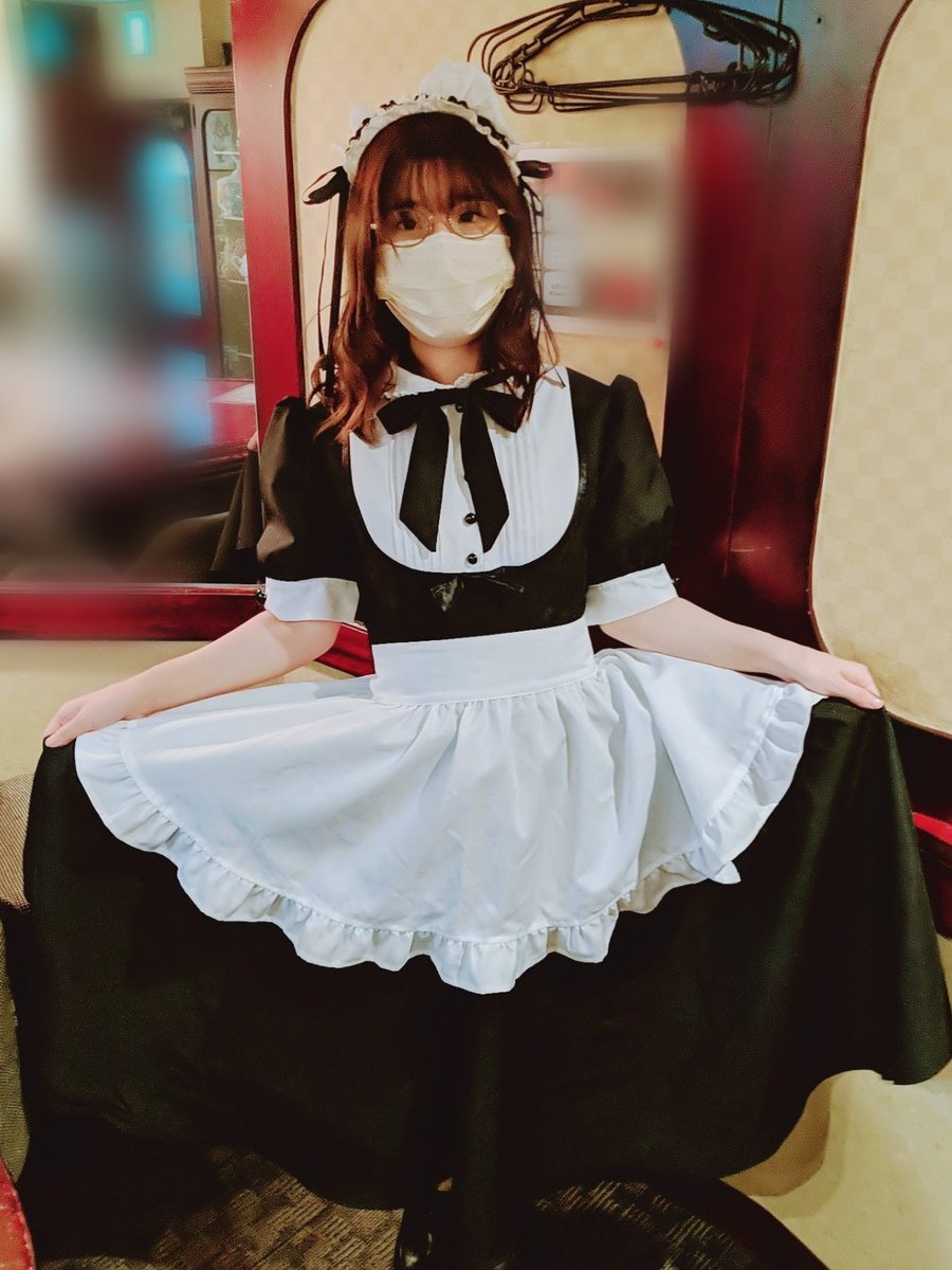 SecretAttic2021's tweet photo. 明日、10月12日(火)は15:00～21:00にてお屋敷が開かれます🗝*.

旦那様・お嬢様のご帰宅心よりお待ち申し上げます。

席料・サービス料いただいておりません。
1時間 1,200円(税込)からご利用いただけます。

#メイドカフェ #メイド喫茶 #メイド #湯島 https://t.co/odRctW3OvH