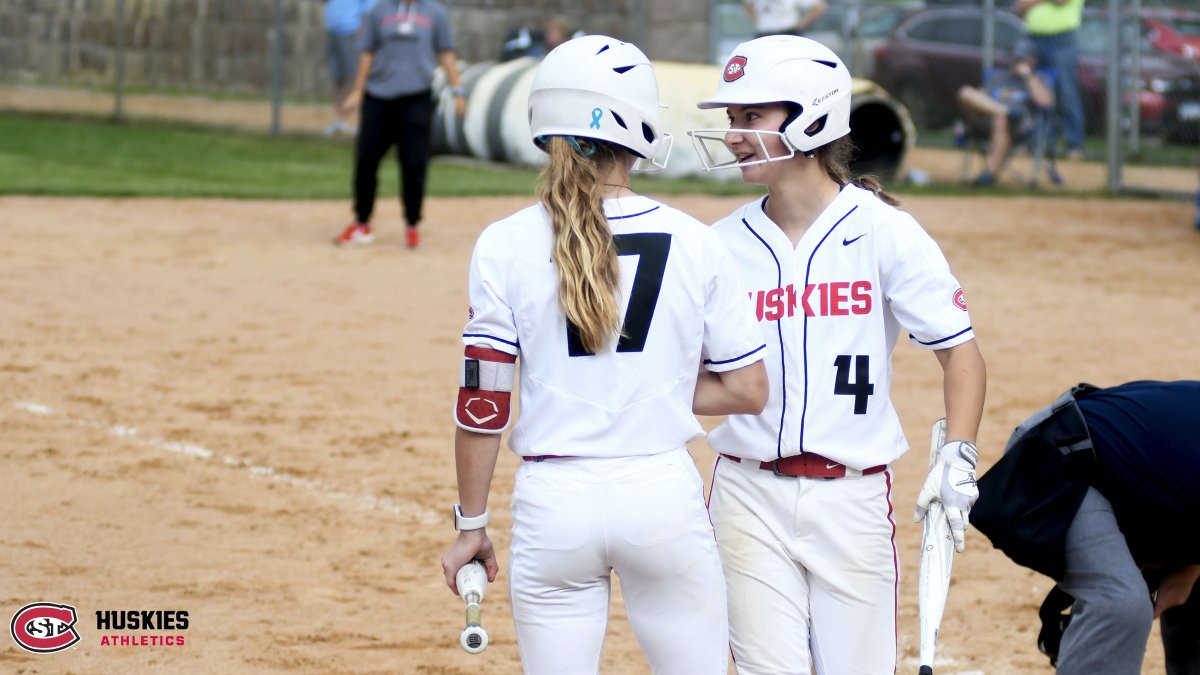 SCSUHUSKIES_SB's tweet photo. Those 🍂🥎 feels

#unleashSCSU #NSICSB #SCSUHuskies https://t.co/vzPiae6wGT
