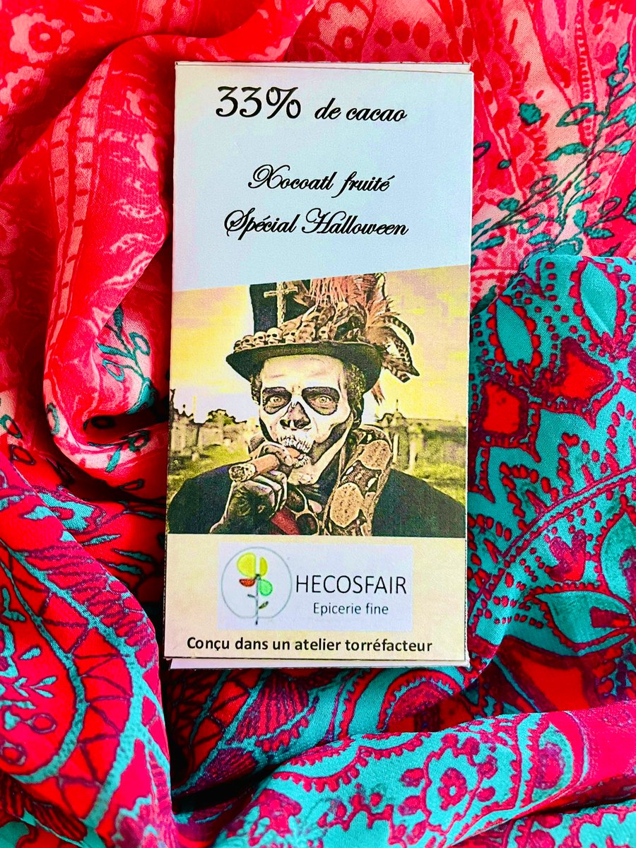 🎃🍫Découvrez notre #chocolat d’#halloween #vegan, élaboré par un chocolatier en #France, à partir de #cacao d’exception d’#Haiti (#jacmel)🇫🇷🇭🇹 
C’est diablement bon!😈❤️

#hecosfair #fairtrade #crueltyfree #healthyfood #haitianexcellence #chocolate #trickortweet #food #foodlover