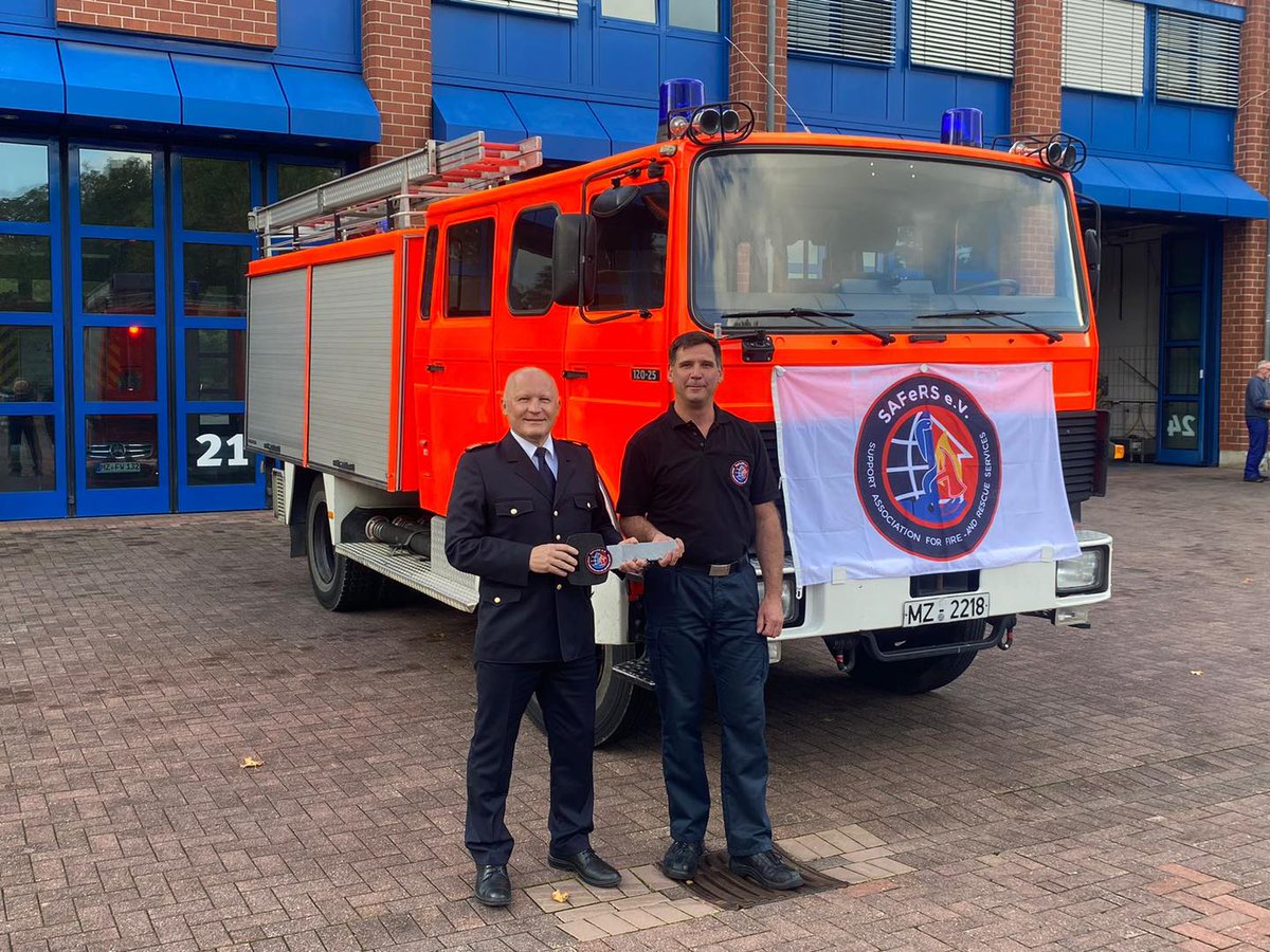 SAFeRS_eV's tweet photo. Our association is on the road again, fifth fire truck purchased this year. The water carrying fire tender will complete a voluntary fire station's fleet in Dubica Hrv, Croatia!

#upcycling #firefighting #ehrenamt #Mainz #safers https://t.co/ofrUJtAKDQ