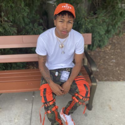 Ballislifebibbs3 tweet media