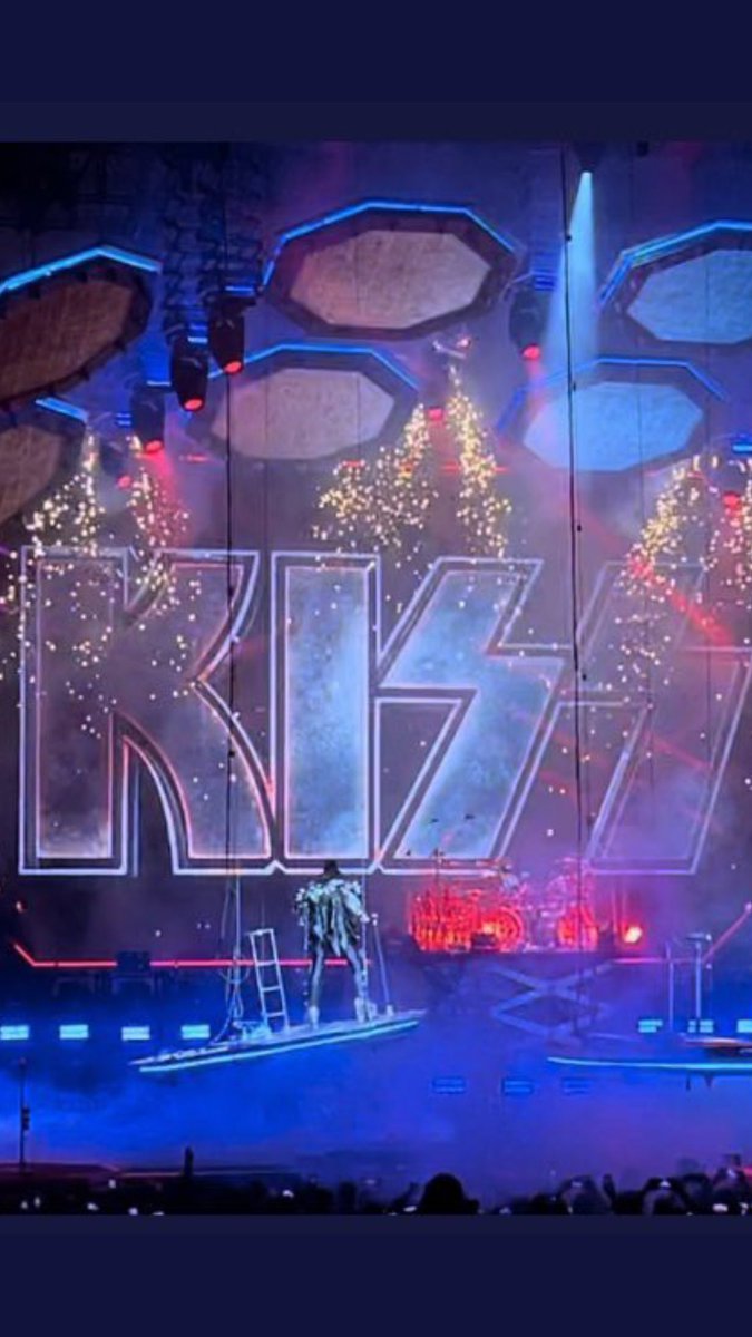 genesimmons's tweet photo. We are committed to you and to putting on the  greatest on Earth…even though it’s not always as safe as we want it to be. This happened 2 shows ago… https://t.co/yd3Z3JioMD