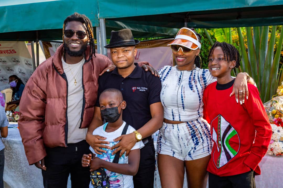 thenoblevets's tweet photo. There was Intrigue, excitement &amp; fun galore at the Dogtober Festival yesterday.
Met with pawsome people, @nviiribeybi @PascalTokodi  @MichelleNtalami @AishaWanjiku_ @theeyunglord @lamarmunene @natesimphiwe @DOGTOBERFESTKE1 Festival Team https://t.co/N7oXKO3TnE
