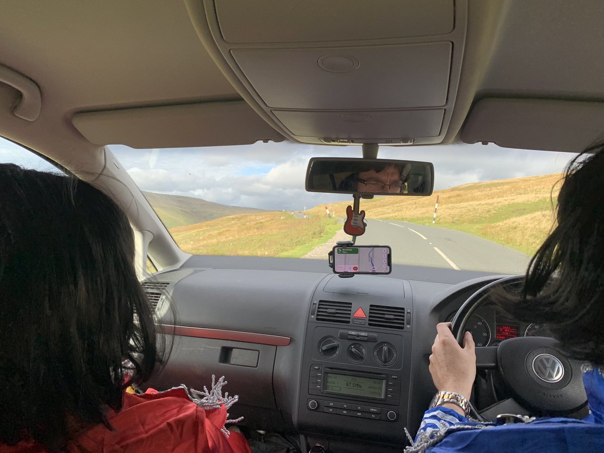 PhilH_AutoComp's tweet image. Day 3 on #b4b21 has been epic. The Beatles approve 👍😂 @Bangers4BEN