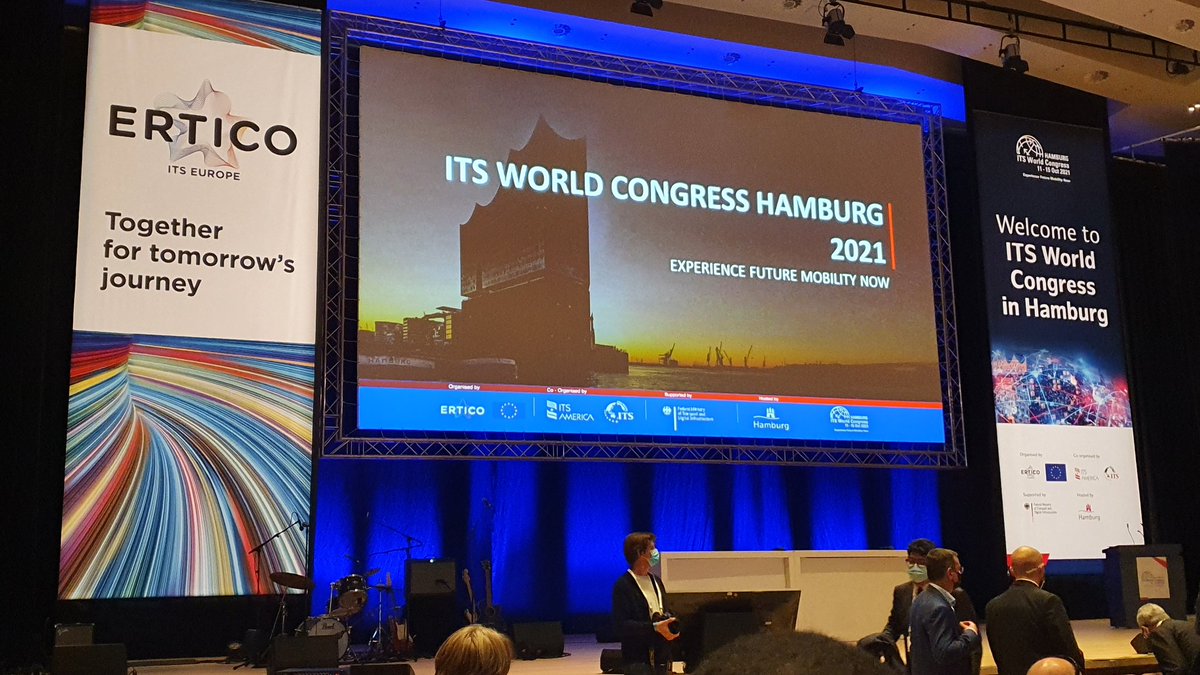 agheindl's tweet photo. Let's get started! @mobilityDS #MobilityDataSpace @ITSHamburg2021 https://t.co/FiW3WIDXjH
