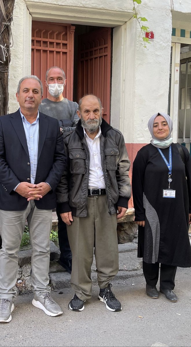 ibrahim_ozkan61's tweet photo. İBB Başkanı Sn. İmamoğlu’nun talimatları doğrultusunda
Nasır Amcayı İBB Kayışdağı Darülaceze tesislerine yerleştirdik.
Ömrünün sonuna kadar misafirimiz. https://t.co/qCMyB2wCAo
