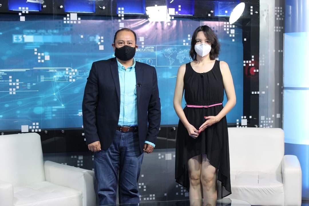 FJavieRico's tweet photo. Un gusto platicar con Paulina Rodríguez y gracias a Noticieros Canal Siete por darnos la oportunidad de informarle a la ciudanía respecto al Programa Internet para Maestros y Alumnos, mismo que implementaremos en el estado, en conjunto con la Congregación Mariana Trinitaria. https://t.co/3MEG28OBKK