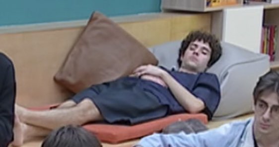 m4leducata's tweet photo. *flaza che si lamenta delle occhiaie*

i ragazzi di amici20 nei daytime: 

#Amici21 https://t.co/VclAUQL2Zp
