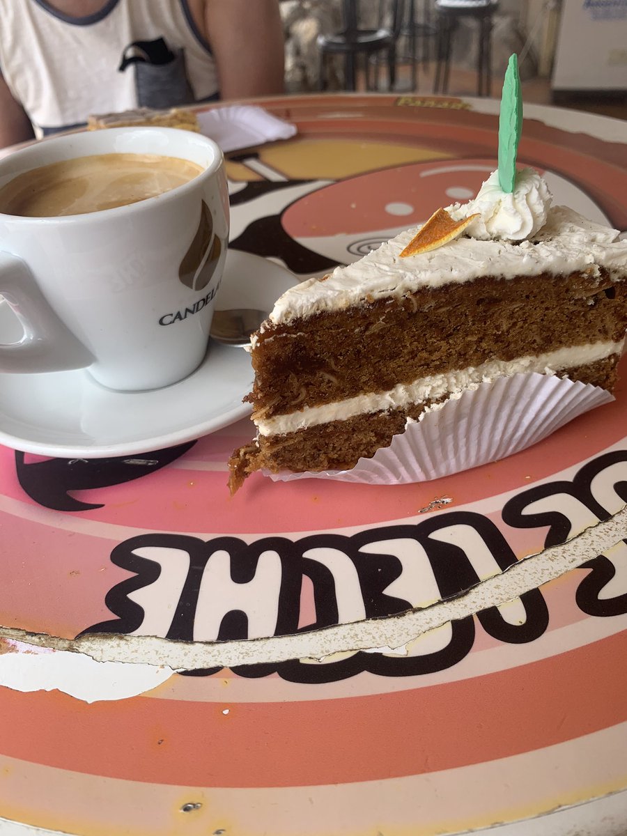 TerryPage1965's tweet photo. Coffee & cake at the end of a dayβs cycling! Cake looks better than it tasted but no such thing as bad cake when your nickname is cakezilla! #bitdry #cavpack π°π @Pagey167 https://t.co/qvg19jI0dA
