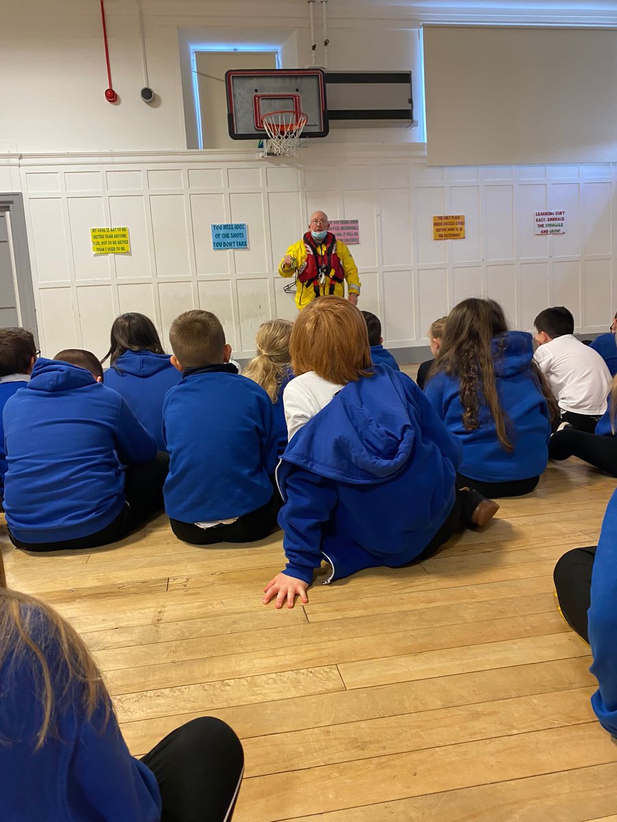 StAndrewsFraser's tweet photo. P5R and P5/6O learned a lot about Fraserburgh Lifeboat when Coxswain Victor Sutherland came to visit! https://t.co/N7MhBVCg5f