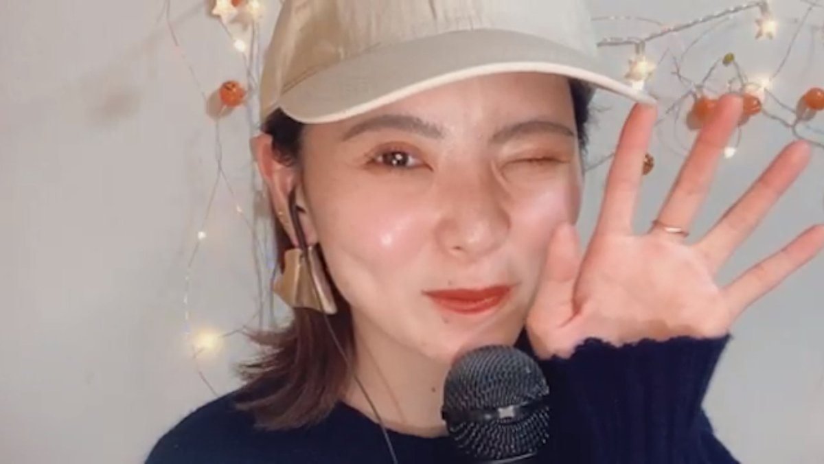 punyo091's tweet photo. 『今日はウインクの日』なのでSHOWROOMのLiicoちゃんの配信でウインクしてもらった(^o・)
#Liico
#璃依子
#SHOWROOM https://t.co/TzcY4BM65O