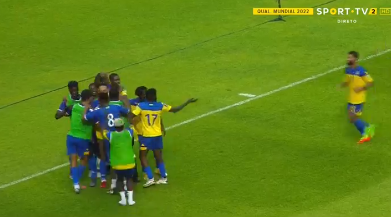 foet247Africa's tweet photo. Gabon 1 Angola 0. Aubameyang #GABANG #WCQ2022 https://t.co/gwIrDbSjxL