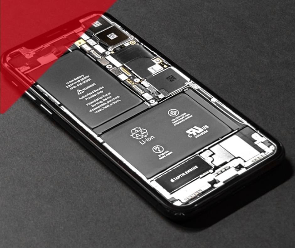 HenkelColombia's tweet photo. 📲¿Sabías que en un celular pueden haber más de 50 productos adhesivos de Henkel?

#FunFacts #HenkelHacks #SabiasQue #curiosidades https://t.co/26kxoaiFLB