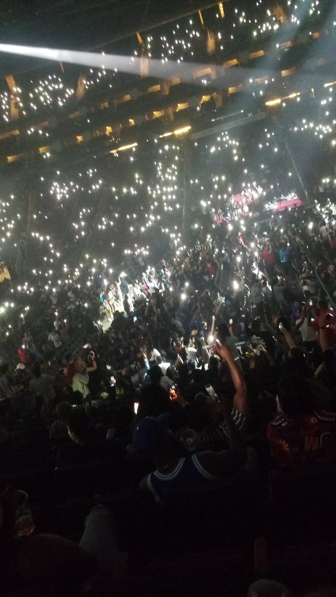 Dman6bMy's tweet photo. Didn't get many pictures but the #OffSeasonTour  in Houston was
Fire https://t.co/fQfHejhaMU