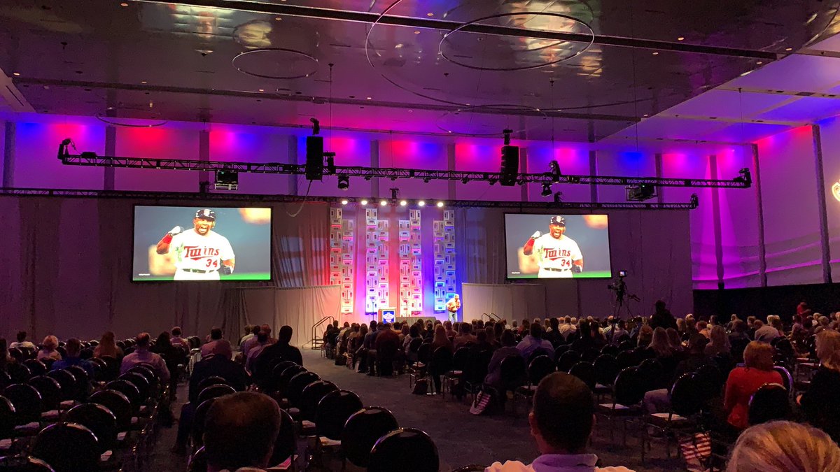 NACM_National's tweet photo. @RossBernstein : “You’re not so much in the credit and risk management business. You’re in the relationship business.” And he’s right! #CreditCongress2021 #BusinessCredit #LeadershipMatters https://t.co/5NQf58Gsrv