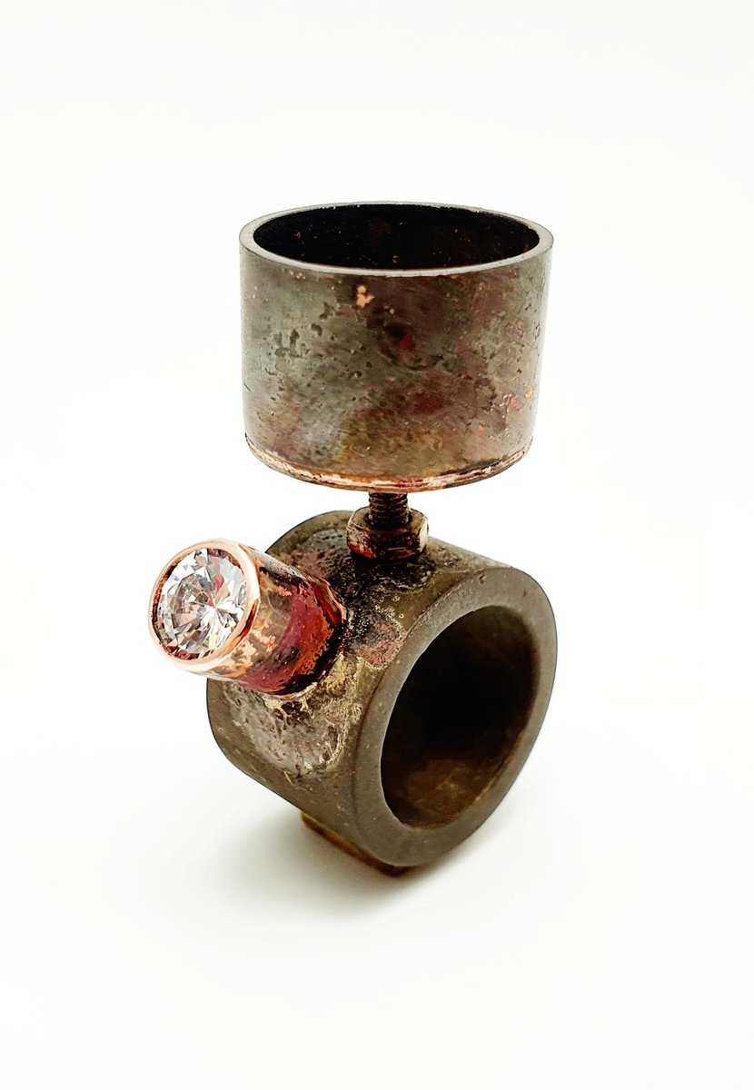MBelicovici's tweet photo. #exposed #ring
○ old washer from my #grandfather's tool box ○ old #copper plumbing piece ○ brass screw &amp; nut ○ cubic zirconia ○
#jewelry
#contemporaryartist #moderndesign #modernart #jewelrydesign #artobject #artgallery #artwork #StreetStyle #romania
#art
#ジュエリー
#リング https://t.co/Djba6nPNnB