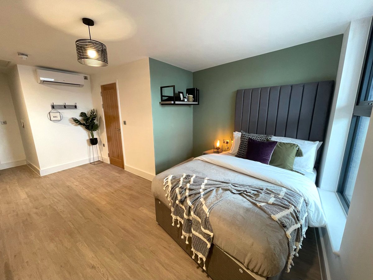 Furnotel's tweet photo. Take a look at our project collaboration for luxury #pbsa in Birmingham. We manufactured all casegoods in a contemporary and on trend concrete effect against contrasting black powder coated metal work. We just love it, what student wouldn't want to stay here! #madeinbritain https://t.co/FHNdYsdLqo