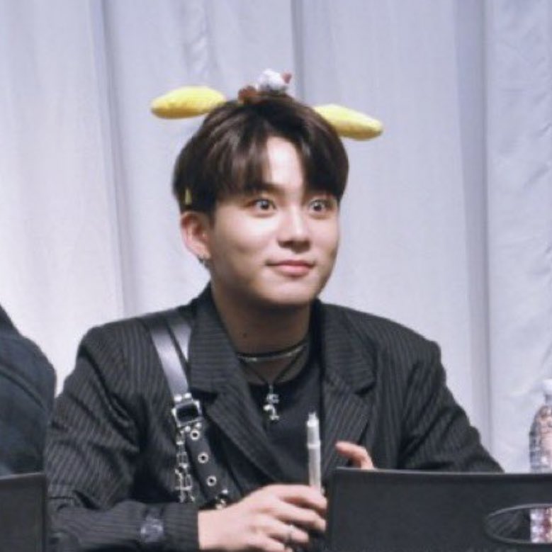 foraespateez's tweet photo. happy birthday to our teddy bear maknae jongho, have an amazing day my love!
#우리_행복돌_종호_생일축하해 #종호
#Eternal_Jongho_Day #JONGHO https://t.co/UX7TVTBYXe