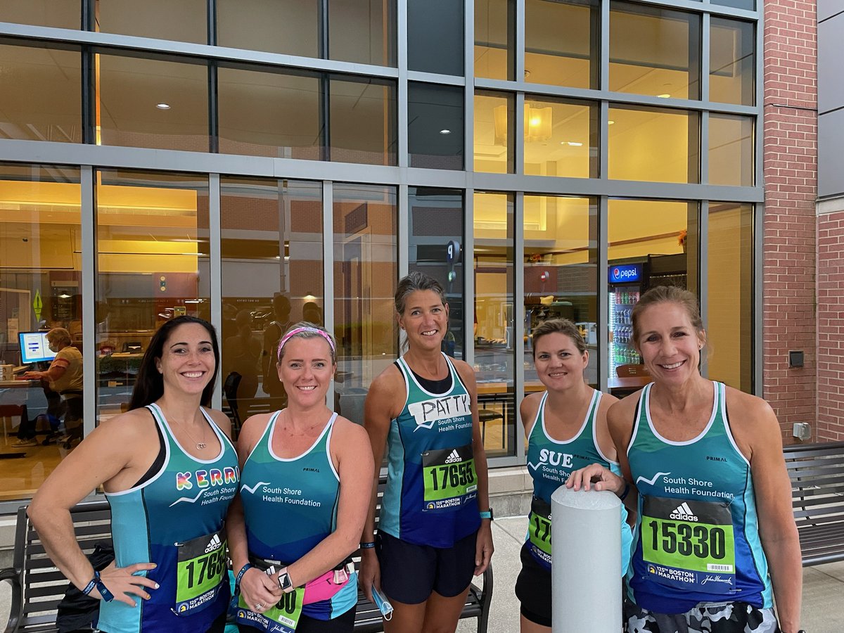 southshorehosp's tweet photo. Along with training to run 26.2 miles, our runners have also been fundraising for the Grayken Center for Treatment and Dana-Farber/Brigham and Women's Cancer Center in clinical affiliation with South Shore Hospital! #TeamSSH #RunningAsOne #Boston2021 #JohnHancock #RunTo125 https://t.co/qPu35tcEbS