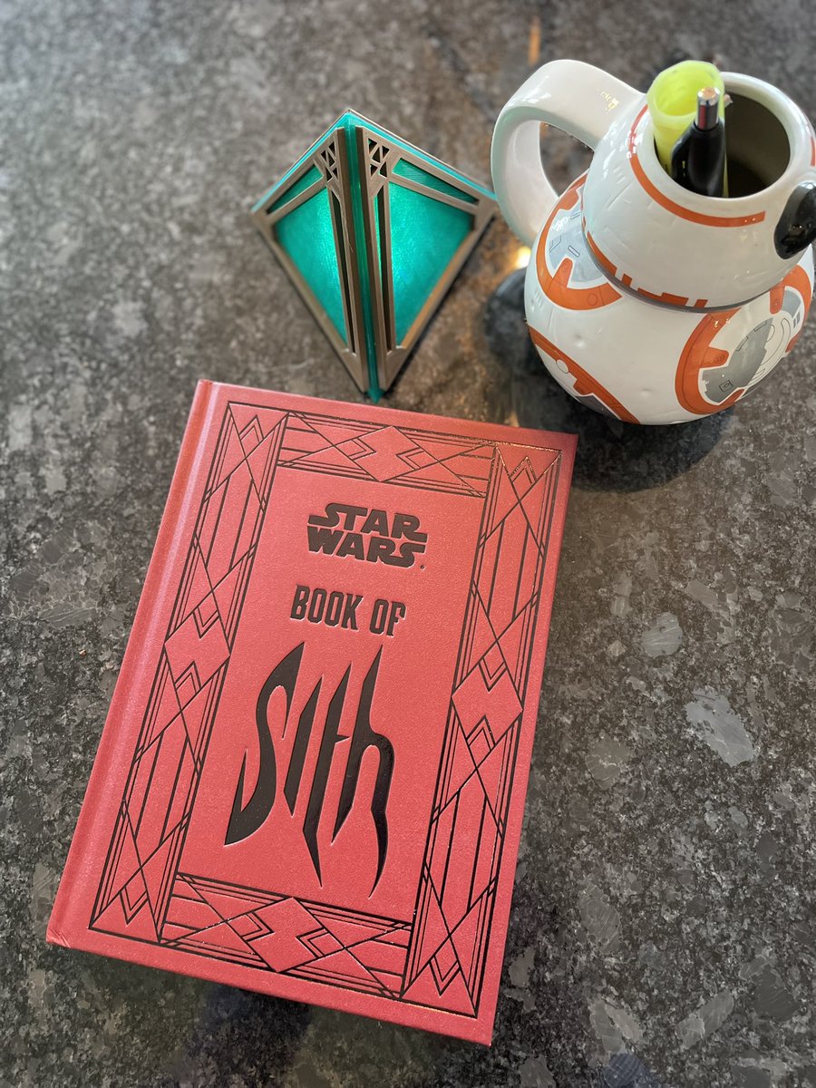 starbrospodcast's tweet photo. Preparing for this week’s episode! #StarWars #BookOfSith #Holocron https://t.co/ZofCd18zqd