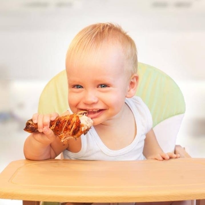 Craven Wings introduces KIDS EAT FREE!!!
Every Mon-Thur at our Choto Markets store (only), kids 10-U eat free from the children's menu (1 free kids meal per adult entree at regular price).
Craven Wings loves kids, and saving you money!!!
We'll see you today for lunch or dinner.