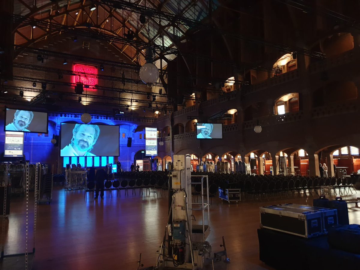 SColesPorter's tweet photo. It’s starting to look sexy ♥️🙋🏼‍♀️🙌🏾👇🏾

Doors open tmrw,we are sold out
we’ve had a few folks turning up for on the door tickets, Plse note we are at capacity and there are no on the door this year. Sorry 😞 

@BeursVanBerlage @WorldSummitAI @IntHealthAI @T_Minus30 @Inspired__Minds https://t.co/ii0RpFXiD0