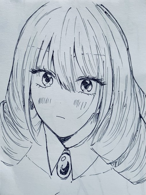 ストーリー考えてる 