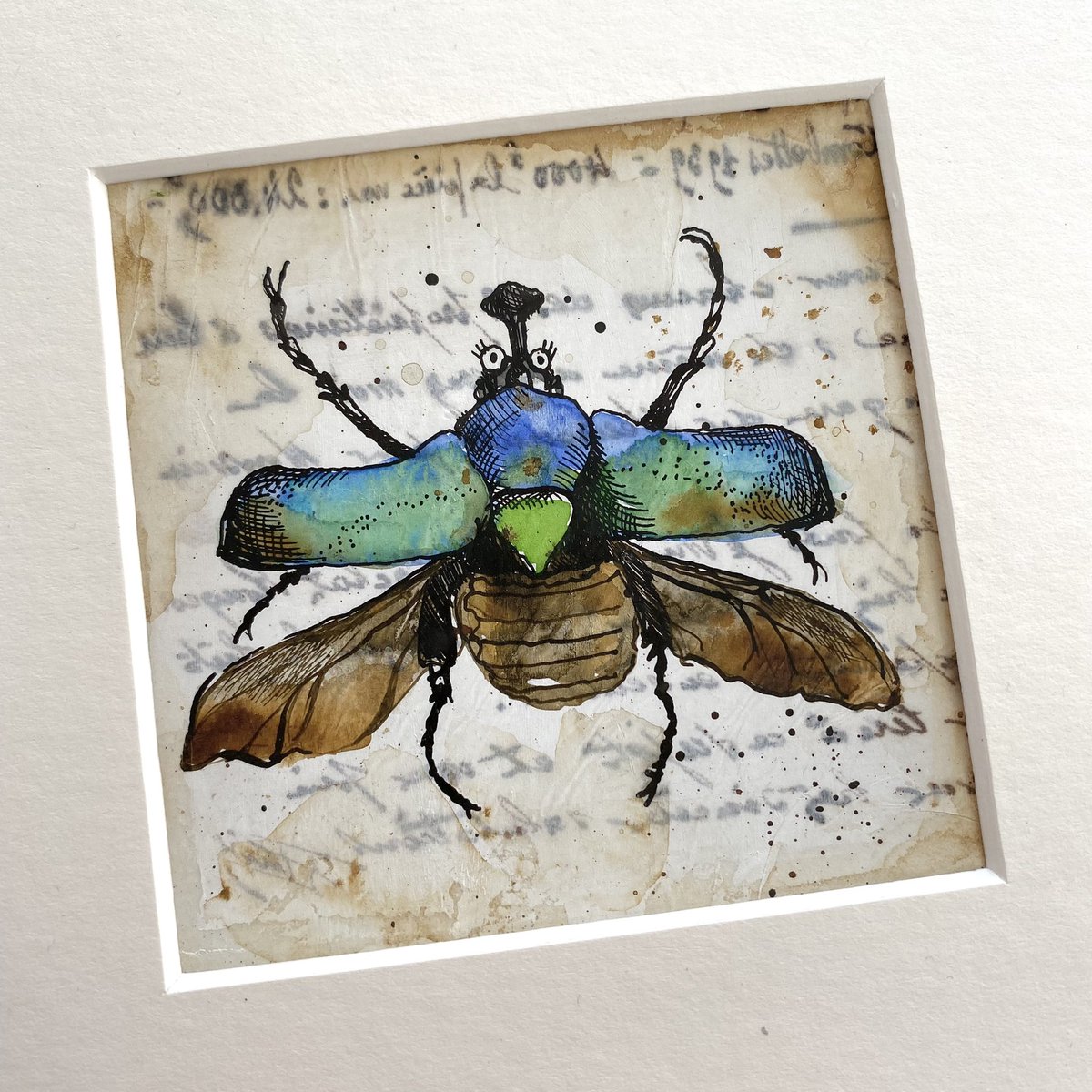 Luci_Power's tweet photo. Miniature ink and watercolour painting of a cute #rosechafer Beetle completed today …and then the colours inspired a thing - this what I make when I try to take the thinking out of it ☺️
#ArtistOnTwitter #bugcollection https://t.co/OSO6V44VOQ
