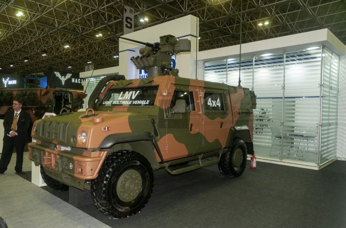 PucaraDefensa's tweet photo. Camino al #AFV local.
#cascabel #ee9 #urutu #tamse #tam #vae #vape @Avibrasil @ivecobrasil #guarani #vbr #vbtp #astrosII #avvbl #vbmt @exercitooficial @Ejercito_Arg #dgim #ifv #hunterarmor #avibras
https://t.co/xtGBb352qX https://t.co/pY3TTm03mF