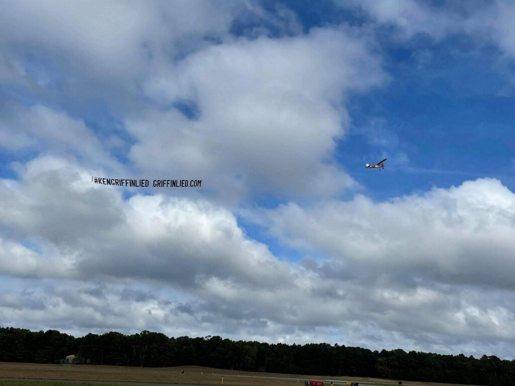 KatStryker111's tweet image. $AMC ‼️🚨Take Off Photos🚨‼️ These Are Amazing‼️#KenGriffinLied GrriffinLied.com