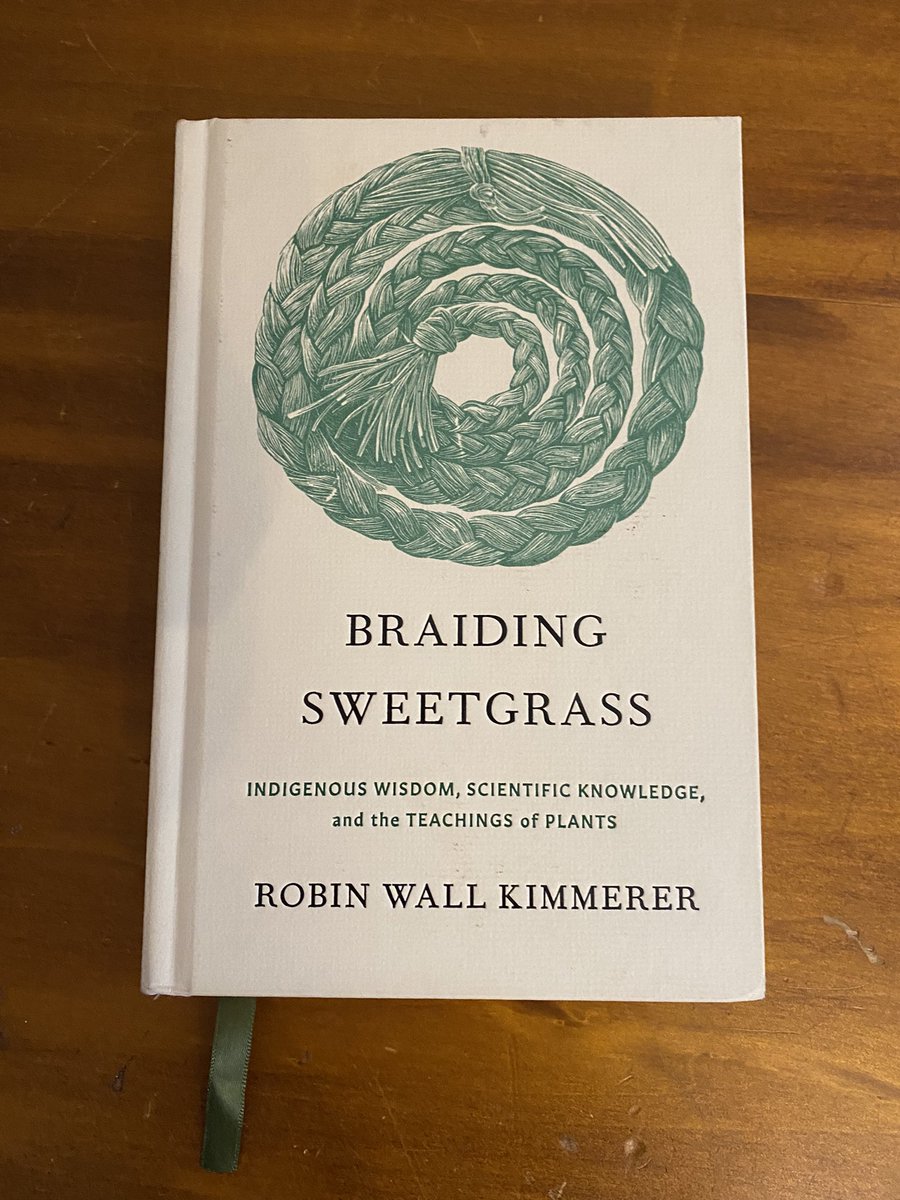 groundedinchaos's tweet photo. 1/ This #indegenouspeoplesday, I recommend that White folx read this book, Braiding Sweetgrass, by Robin Wall Kimmerer. Not only is it beautifully written, it really illuminated for me how colonialism, capitalism, racism, and climate change are all intertwined and one in the same https://t.co/xFdHS4wxYF