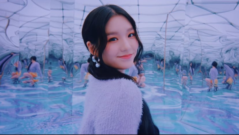 soodamadoos's tweet photo. SOODAM FIRE SATURDAY TEASER

#SOODAM #수담
@5ecretNumber https://t.co/tpranxfgui