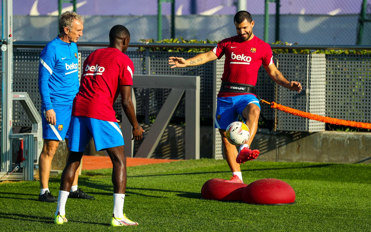 FC Barcelona tweet media