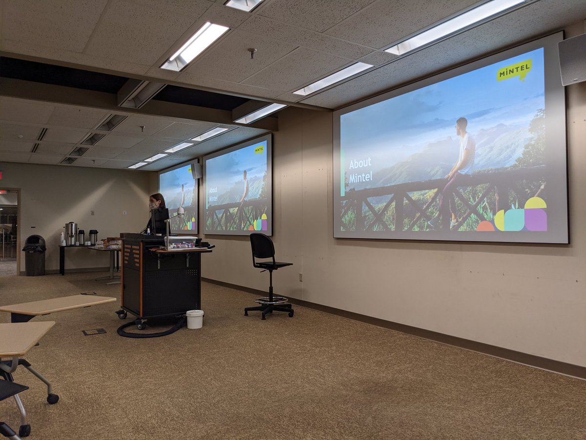 MidwestBusLib's tweet image. Thanks to Alison from @Mintel_Academic for joining us here in West Lafayette and for your support of our event! #MBLS2021