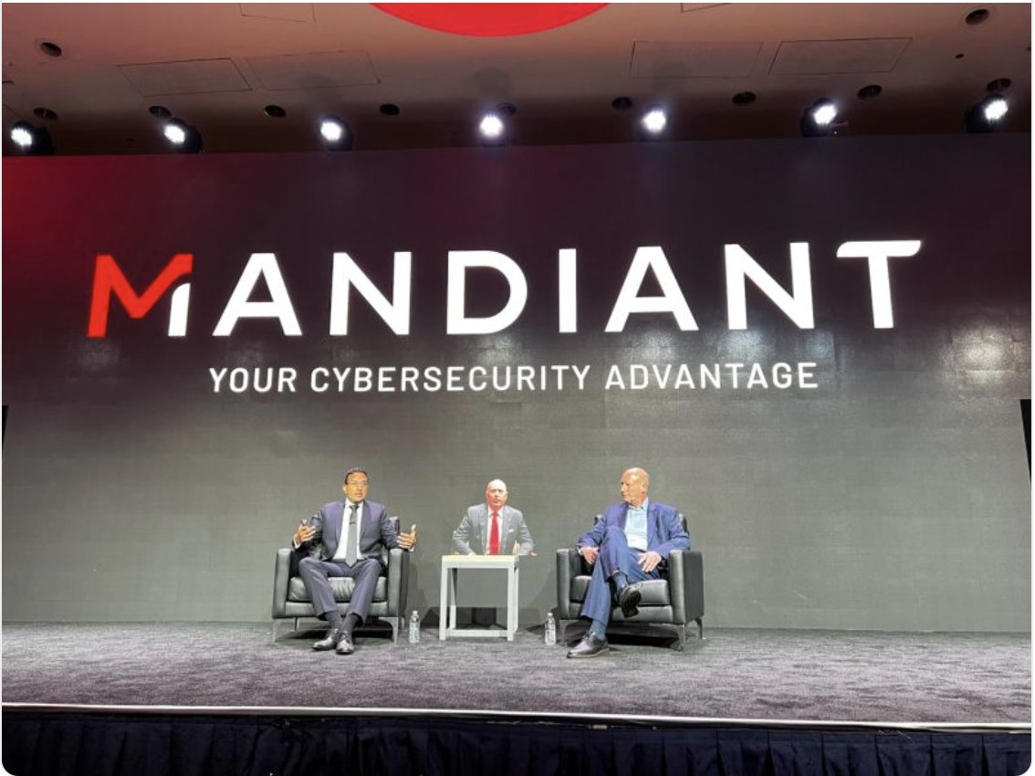Kiteworks's tweet photo. Thank you @Mandiant for hosting this great discussion with our and @colpipe’s CEOs re: leadership during a cybersecurity incident. #cyberdefensesummit #cybersecurity #cyberattack #databreach #leadership #communications #lessonslearned #thoughtleadership #bestpractices https://t.co/AzdIkpR36M