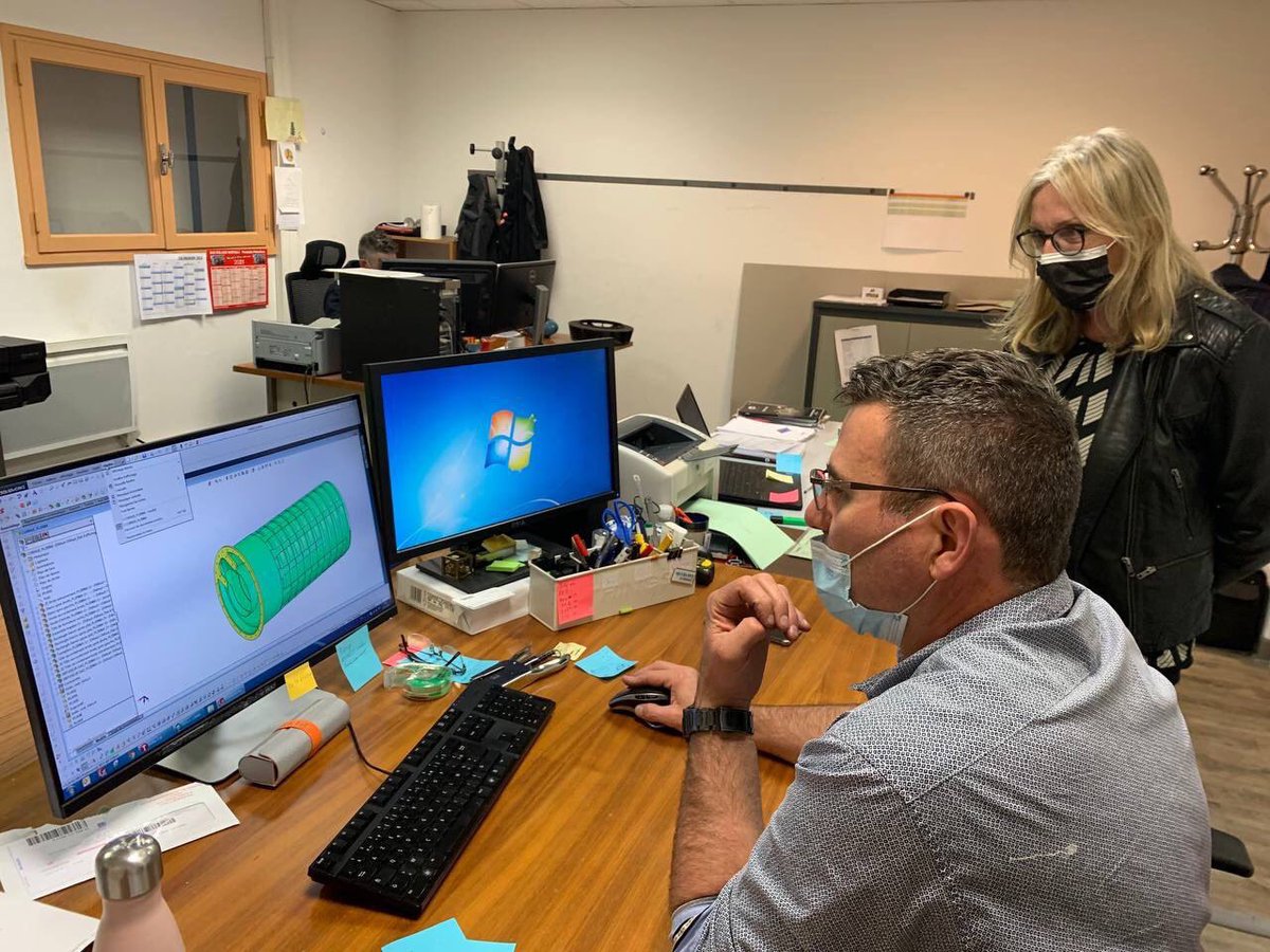 PascaleBoyerEM's tweet photo. Visite de l'entreprise Veynoise RD Technologies, bénéficiaire du Plan de relance : spécialisée dans la fabrication et la réparation de pièces en alliage céramiques pour fours industriels de traitement thermique
 #industrie #francerelance #veynes #planderelance #rdtechnologies https://t.co/RqJKM34s0W