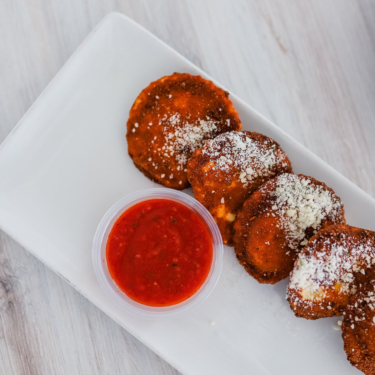 rosatisatl's tweet photo. Put your smarts to the test tonight and join us for a couple rounds of trivia and an order of our crowd fav' — fried ravioli. 🔥 We'll see you later! 👋🏼
•
#RosatisATL https://t.co/b59a7bNK8P