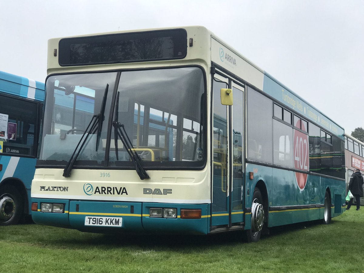 UK Buses tweet media