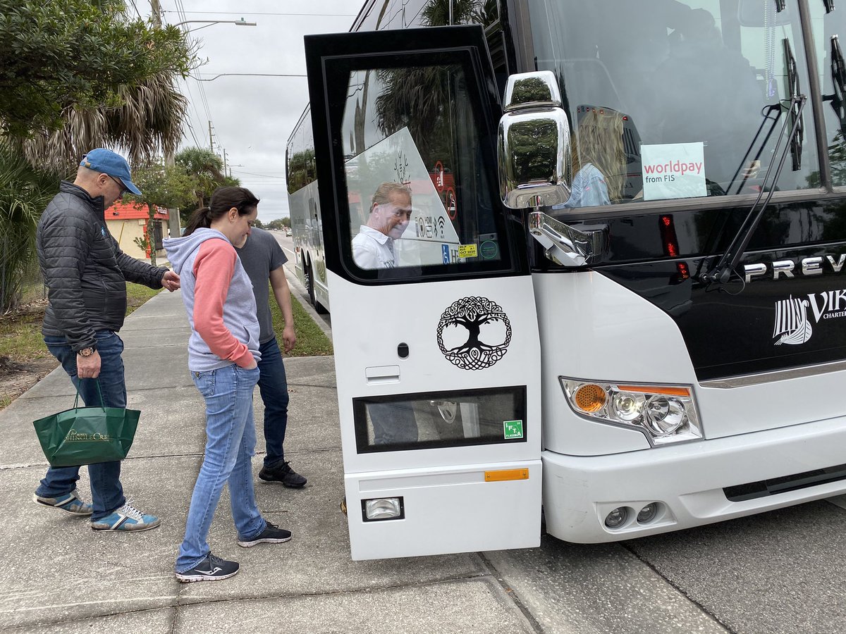 Do your employees ask you about participating in corporate #volunteer projects? <a href="/HandsOnOrlando/">Hands On Orlando</a> saves businesses time and money, and maximizes their positive impacts through volunteer action. HOO has planned and managed thousands of hands-on projects. HandsOnOrlando.com