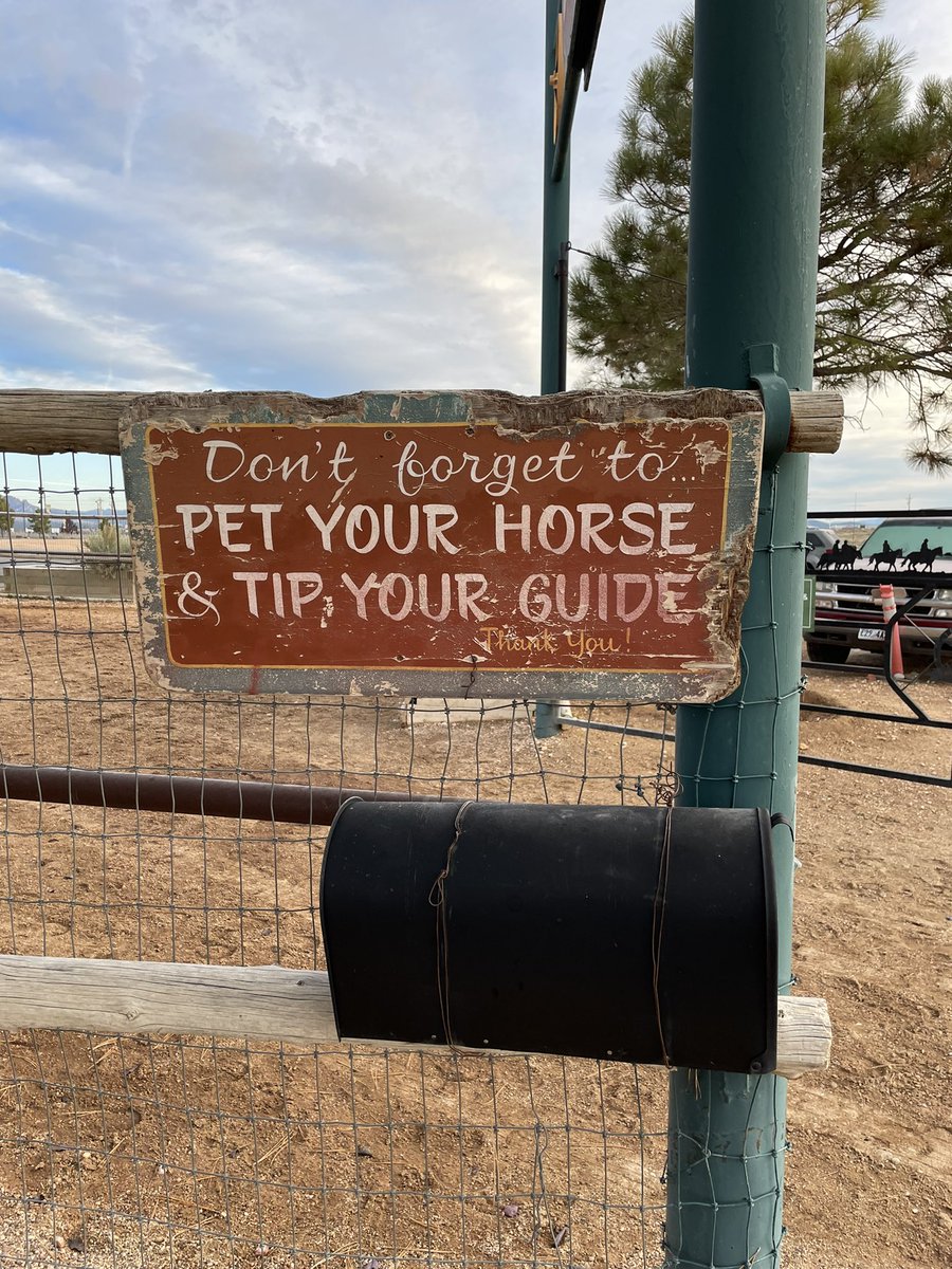 geogeekhayley's tweet image. Good morning Bryce Canyon! UGIC Day One = ArcGIS Hub Workshop. Enjoy these pics of the walk from breakfast to our workshop room 😄