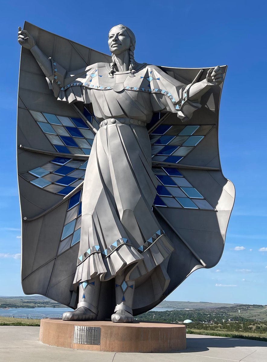 SenatorRounds's tweet photo. Native Americansβ Day is a way for us to honor the rich culture and history of Native Americans in South Dakota. Today, all South Dakotans celebrate #NativeAmericansDay! https://t.co/6fwkdbTYgd