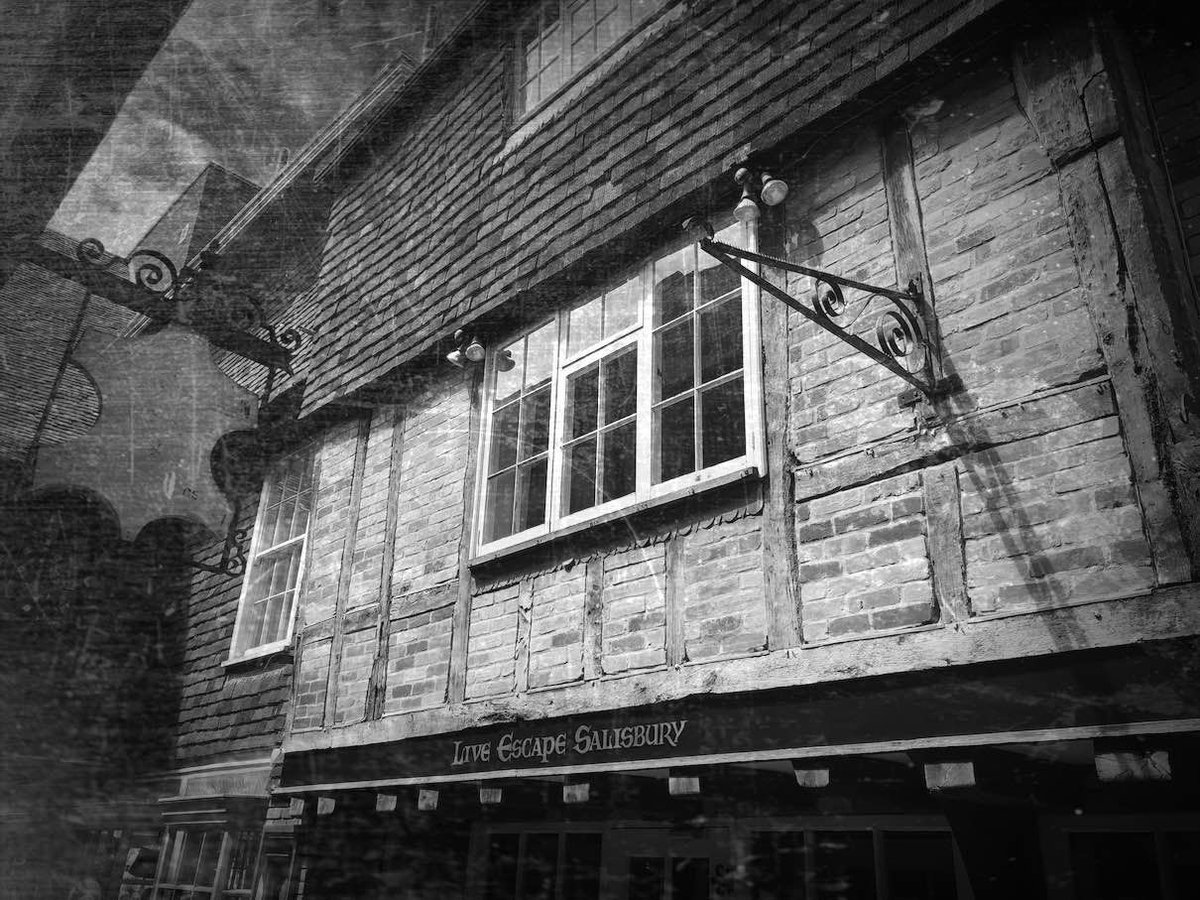 Experience Salisbury (@experiencesalis) on Twitter photo WIN a #Salisbury ghost hunt! 👻
In the run up to Halloween <a href="/live_escape/">Live Escape Rooms Salisbury</a> is giving away tickets for their Ghost Hunt! Tell us in the comments below what the name is of the Duke beheaded in Salisbury. Correct answers will go into the draw. T&C's are👉 buff.ly/3ltag4T WIN a #Salisbury ghost hunt! 👻
In the run up to Halloween <a href="/live_escape/">Live Escape Rooms Salisbury</a> is giving away tickets for their Ghost Hunt! Tell us in the comments below what the name is of the Duke beheaded in Salisbury. Correct answers will go into the draw. T&C's are👉 buff.ly/3ltag4T
