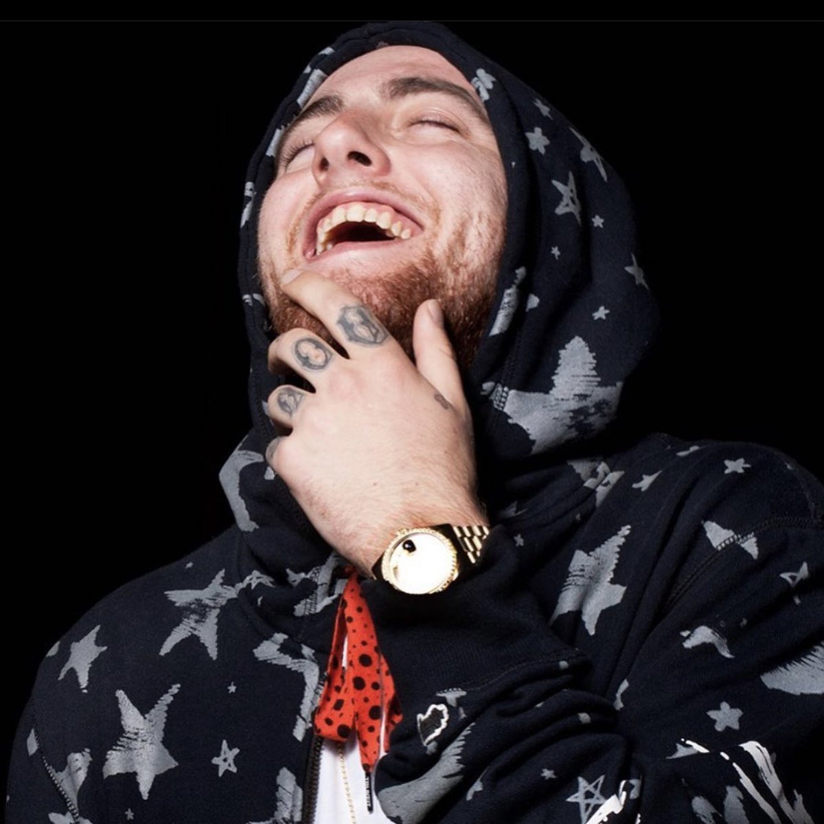 AltheeaRaps's tweet photo. happy Mac Miller Monday, macheads! 🖤 https://t.co/BW21hGdxT5