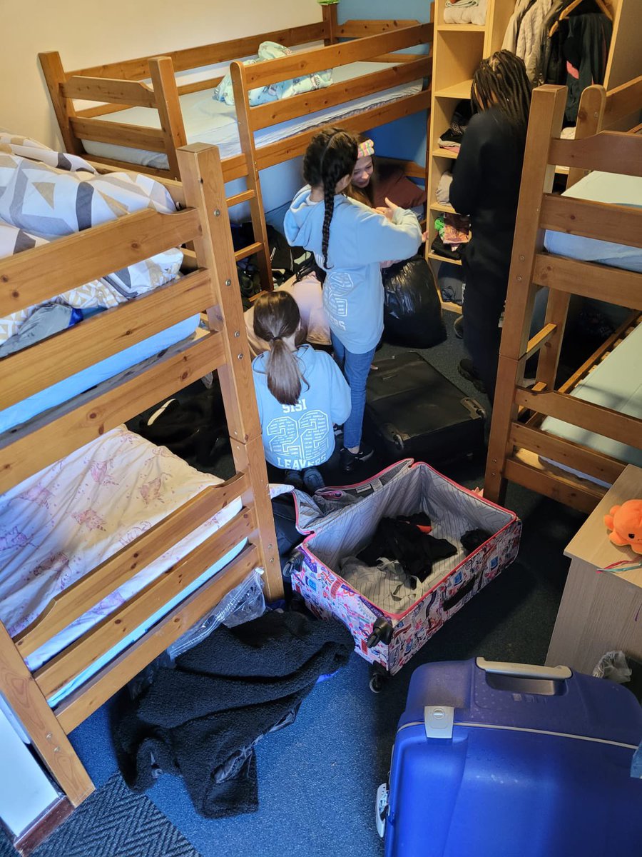 aquinastrinity's tweet photo. Who will win the tidiest bedroom award? #year6 #schooljourney https://t.co/qemyr16bqL