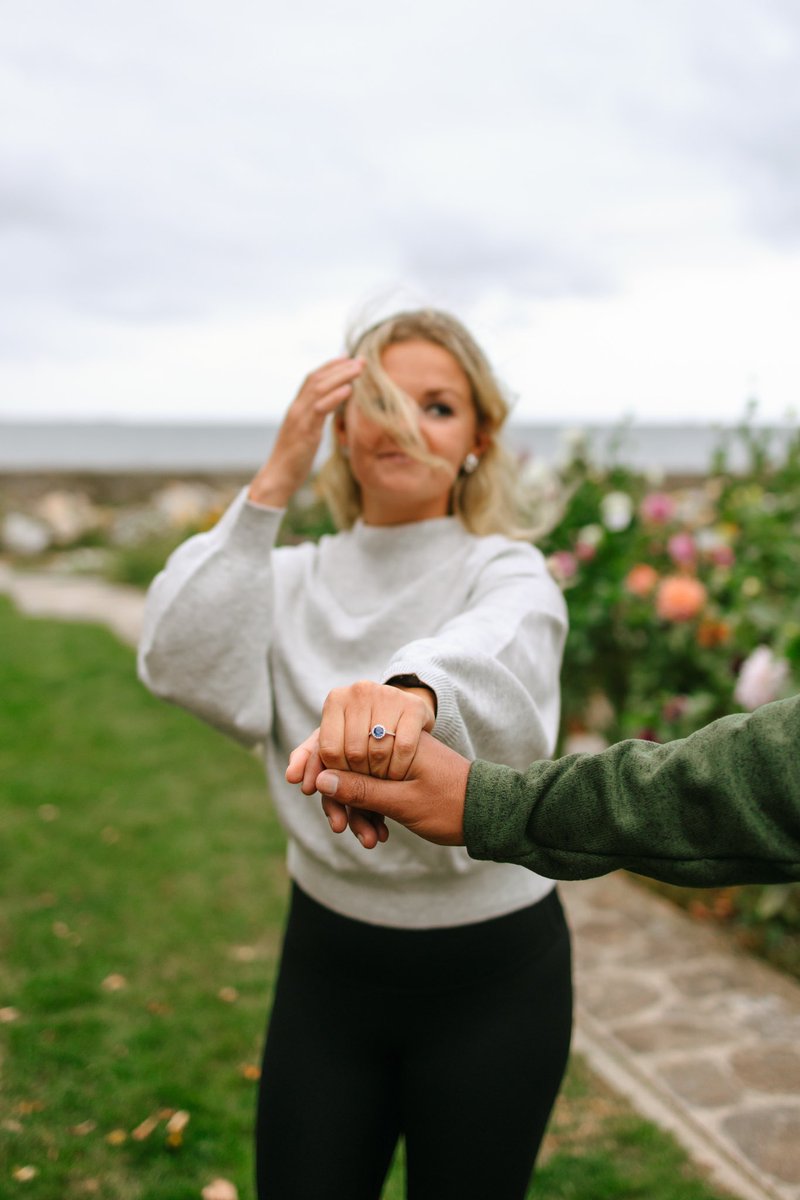 runnergirlnic's tweet photo. Engagement photos in @CALIAbyCarrie ☑️💍 #CaliaByCarrie #ChooseYou #CTBride @DICKS https://t.co/7qTLn6cr2b