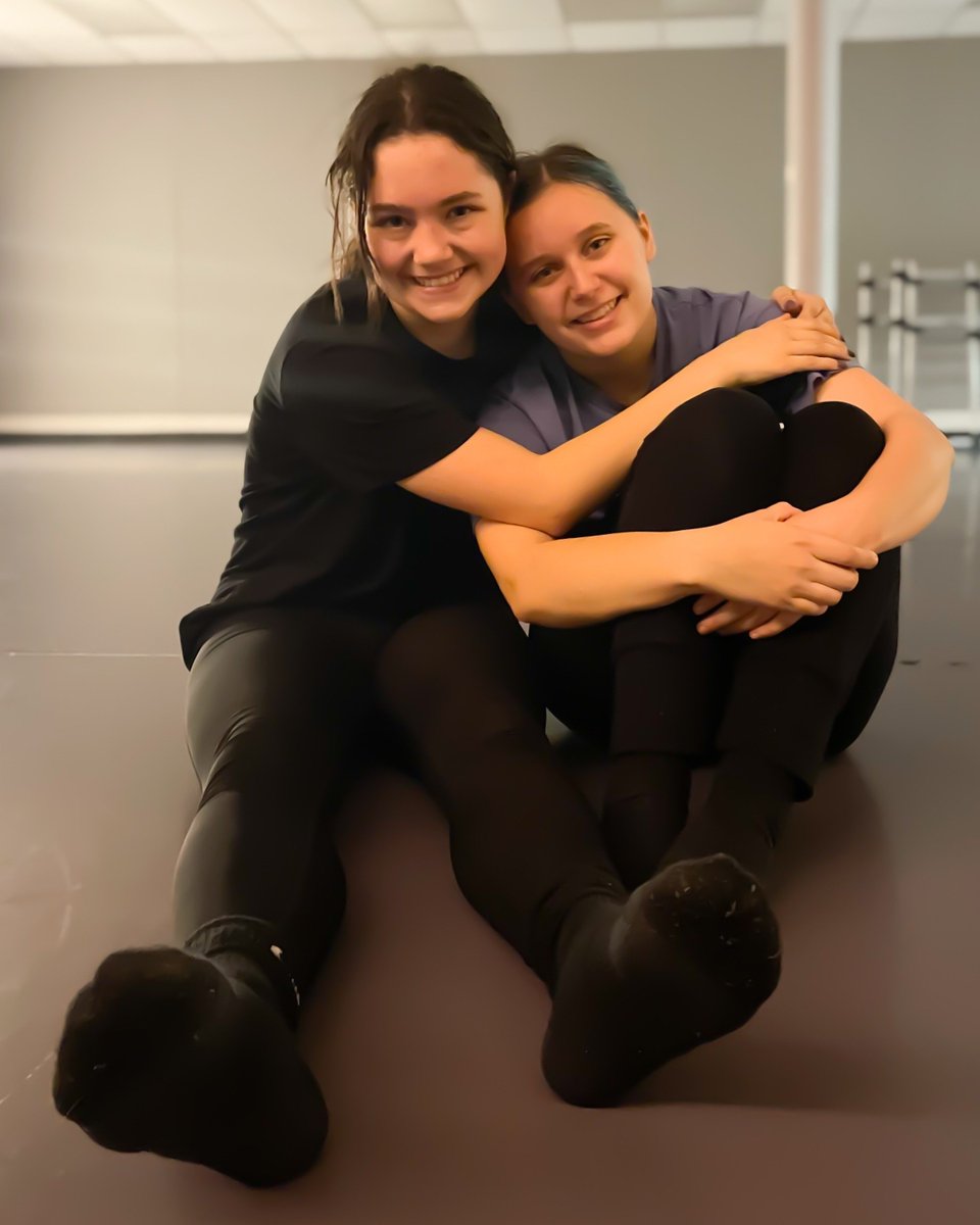 _MomentumDance's tweet photo. Creating this year has been vitalizing. Aside from the absolutely breathtaking artistry, we are so proud of the humanity we are blessed to help cultivate in our students. We are lucky stewards of their lives. We love you all! https://t.co/E6pE35X8ky
