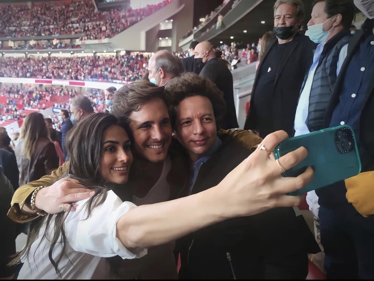 NotnitosBR_'s tweet photo. “Gracias a @laliga y al @atleticodemadrid por una noche de fútbol en el @wandametropolitano “

[#Repost  via @premios_platino ]

#renatanotni  #notnitos #amordefã  #eldragon #adela #novelasmexicanas #eldragonus  #netflix  #netflixlat #netflixseries #netflixbrasil https://t.co/ur6AVshDOW