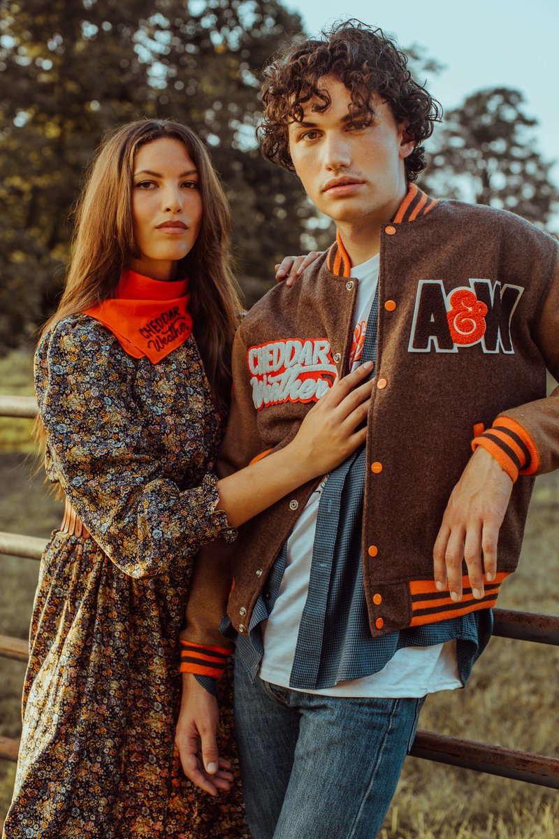 awrestaurants's tweet photo. Going...going...gone. Only a few days left to shop #CheddarWeather merch: https://t.co/ytH2bvaIRF 🧀 https://t.co/NUVgc3sX6M