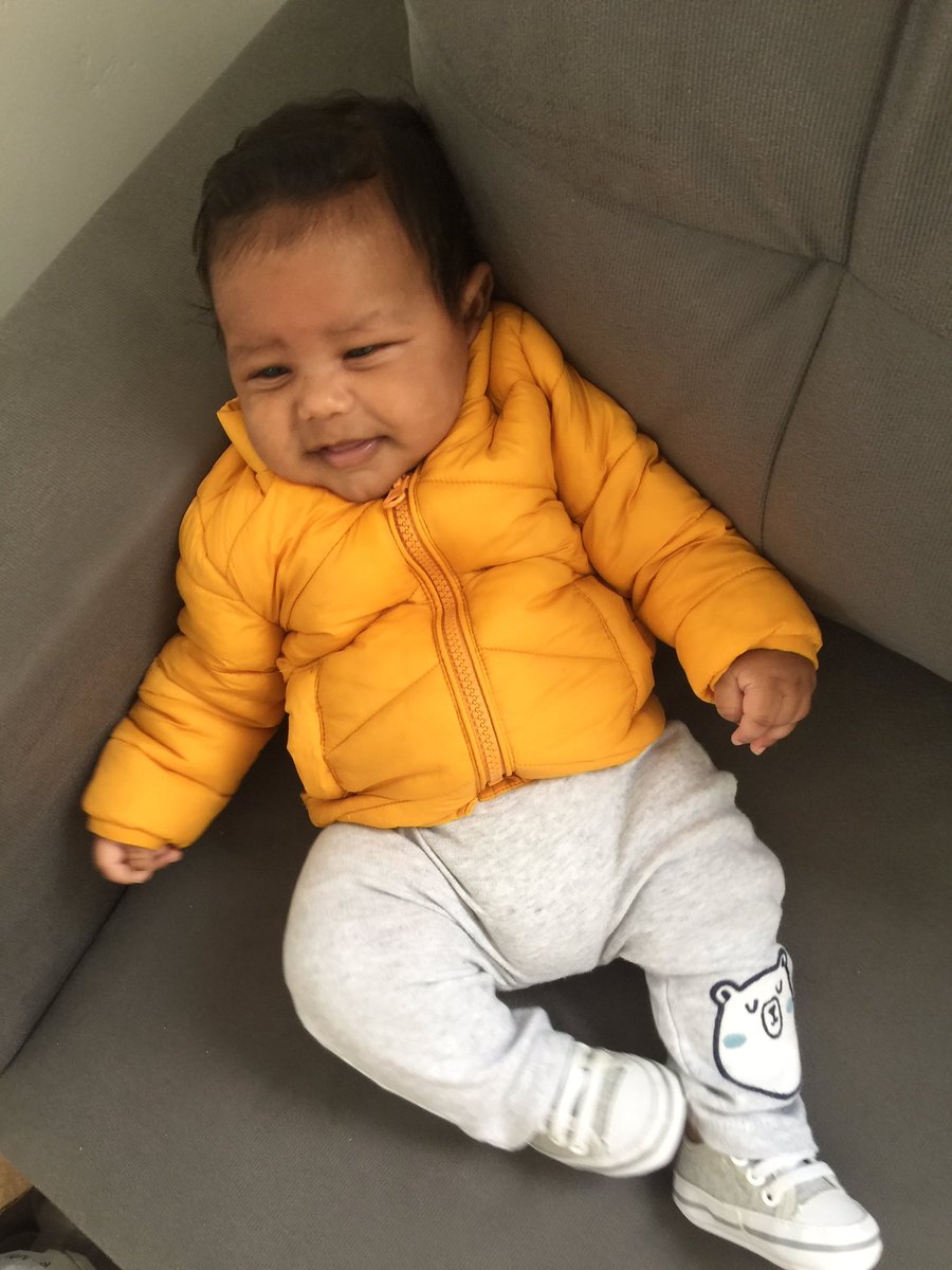 otayna_oi's tweet image. Meu filho deveria era ser modelo. Menino bonito só 😍 #modelomirin #setelagoas #baby #boy #Minasgerais #modeloinfantil #modelo