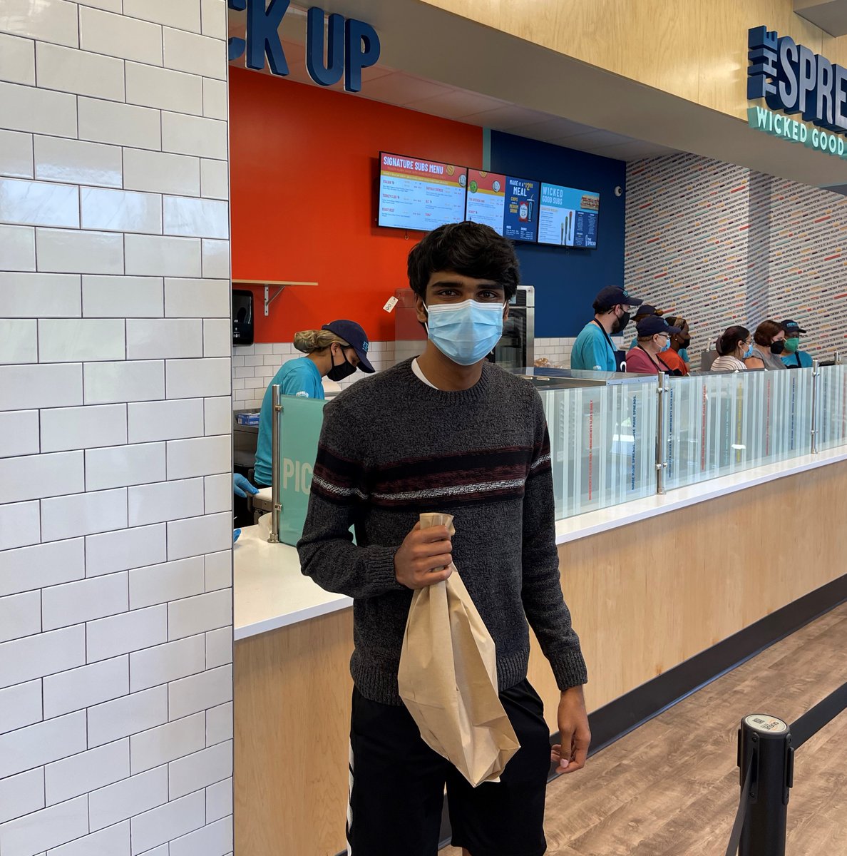 wkurg's tweet image. Congrats to our first customer at The Spread in Regents Hall!!! We're so excited for the rest of this semester! Make sure to stop by next week as well when Java City opens!